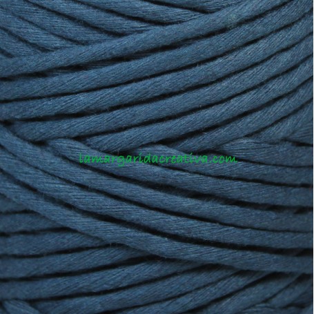 Hilo cordón cuerda macramé azul fibras recicladas en lamargaridacreativa